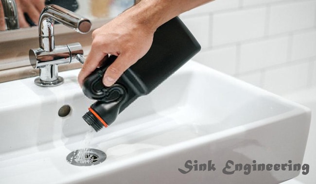 How-to-Clean-Plastic-Sink