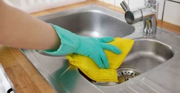 How-to-Clean-Kohler-Stainless-Steel-Sink